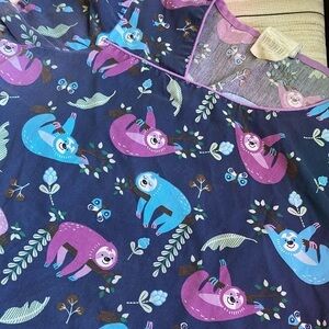 UA Scrubs Sloth Party 🦥 Scrub Top